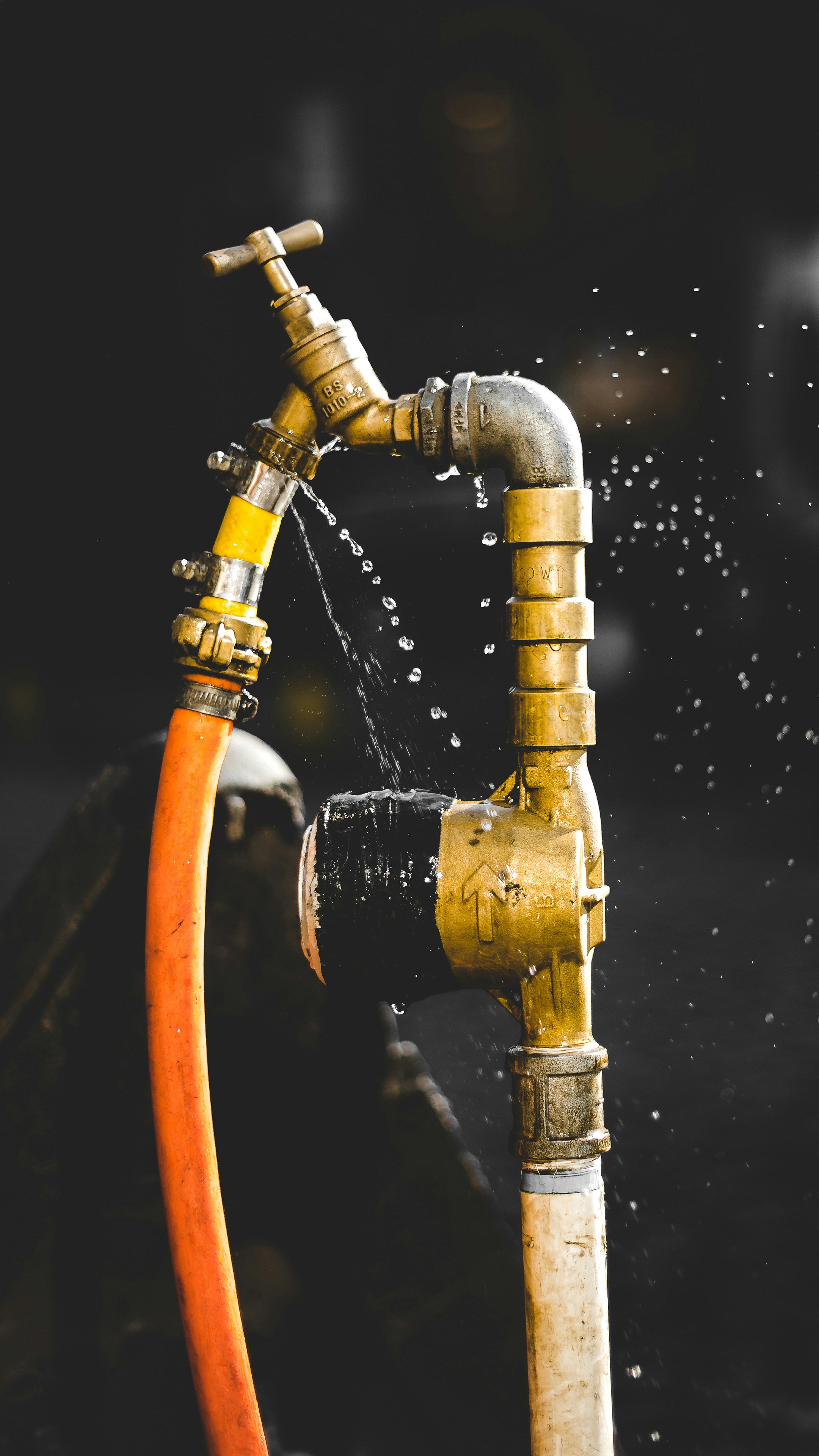 Brass pipe fitting and valve connection detail